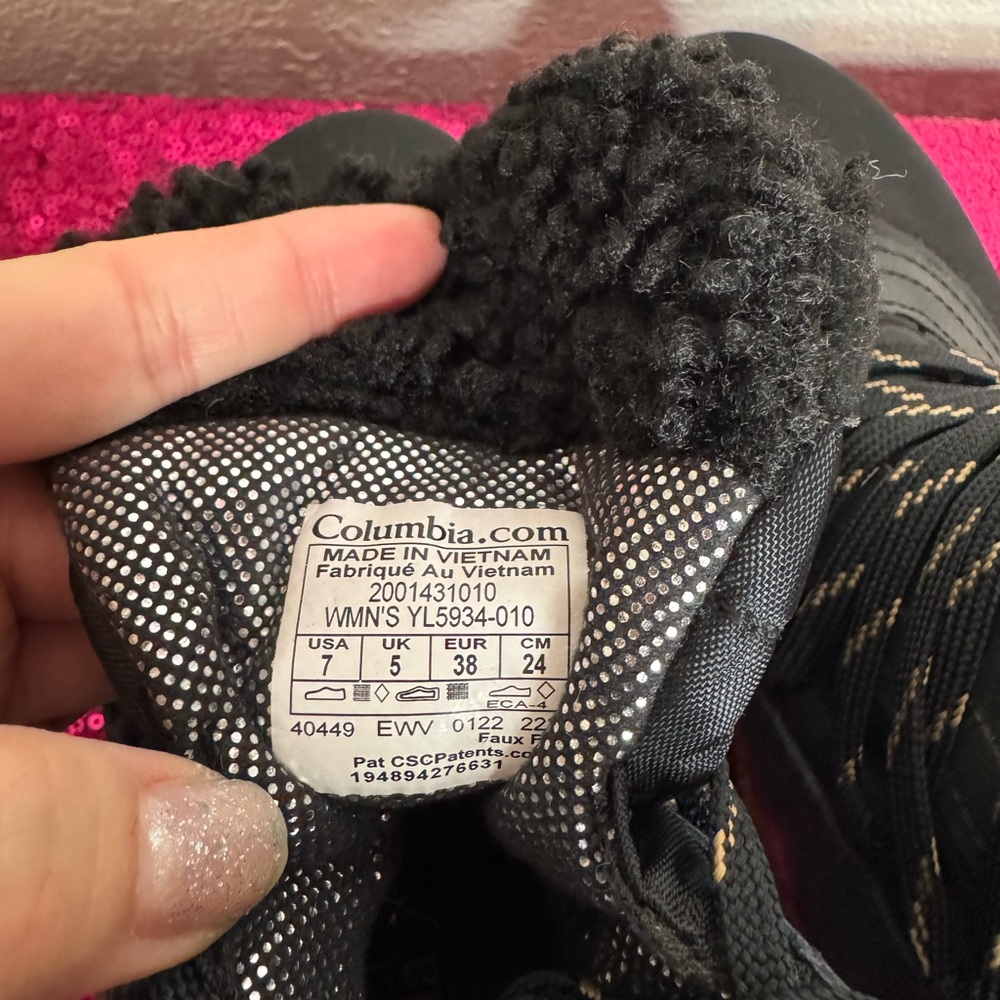 NEW 🖤 COLUMBIA Women's Red Hills Omni-Heat Winter Faux Fur Boot (Size 7) - Picture 14 of 17